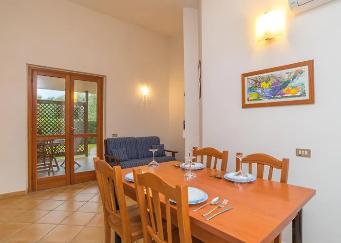 Nyaraló Rei Sole Trilo - Rei320 By Interhome